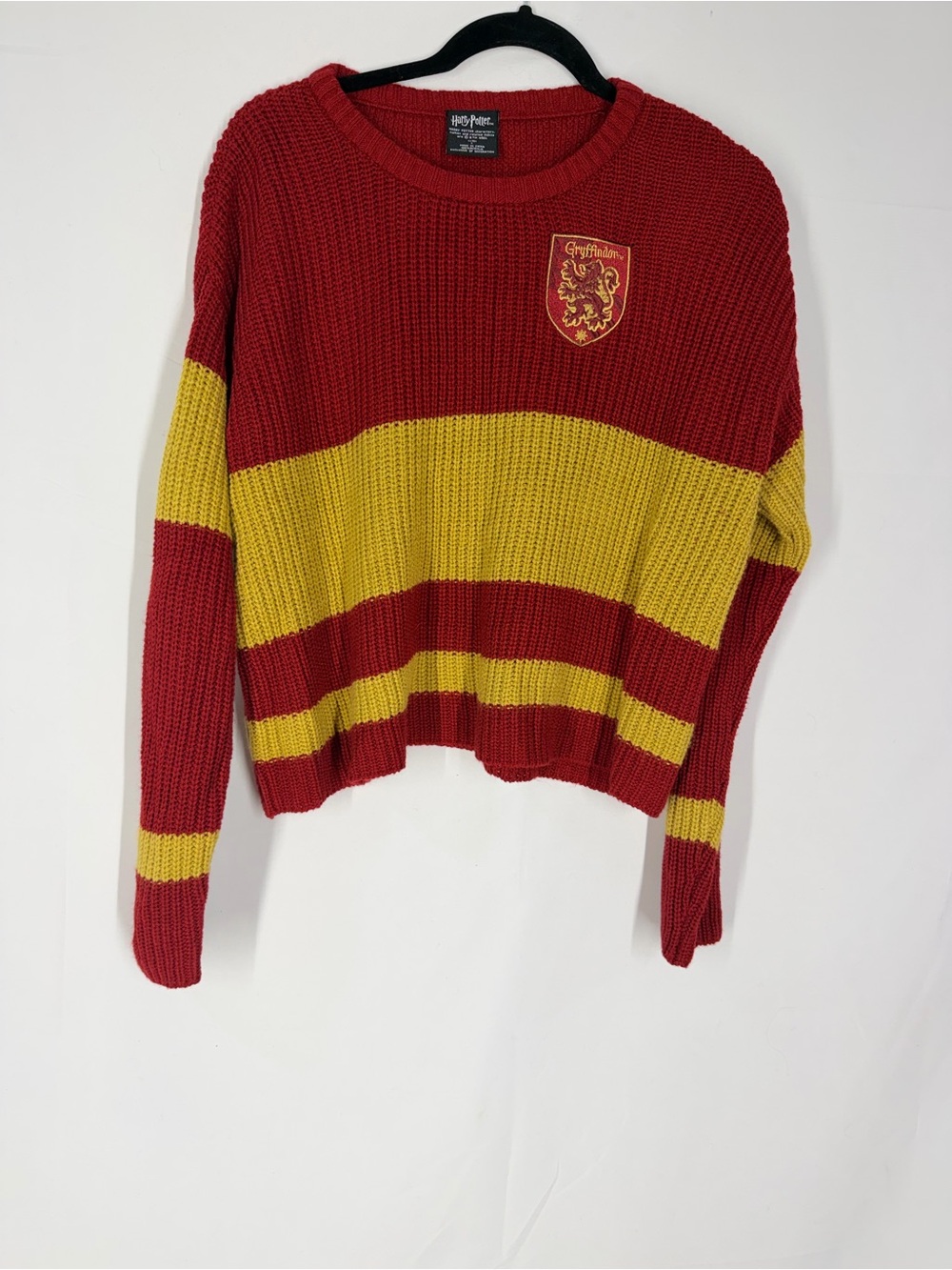 Warner Bros. Gryffindor Red and‎ Yellow Crewneck Sweater